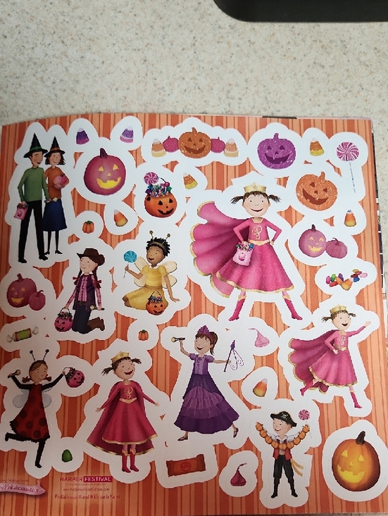 Pinkalicious: Pink or Treat!: A Halloween Book for Kids - Picture 4 of 4